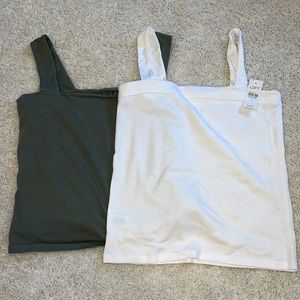 Green & white square neck tank top *new with tags